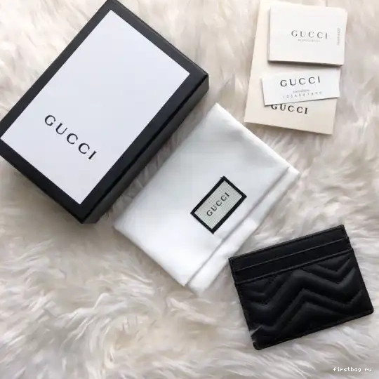 First bag ru MARMONT GUCCI CASE CARD 0705